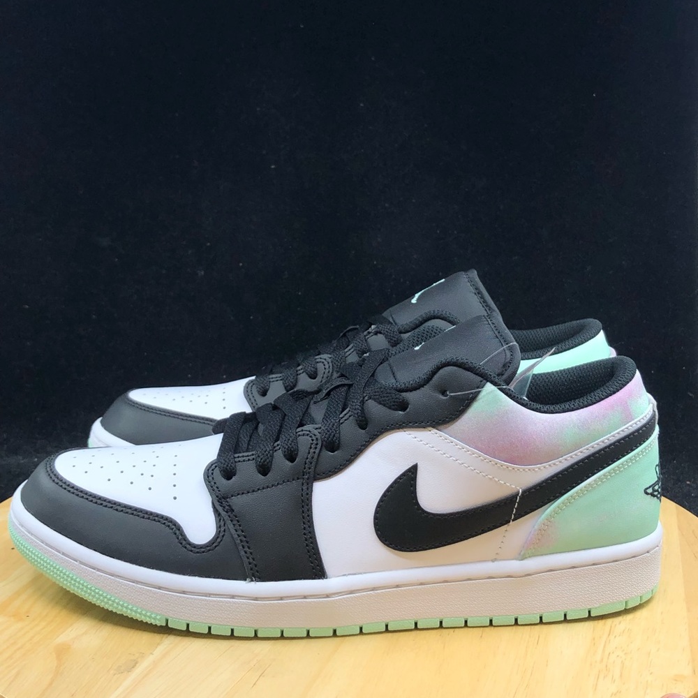 Nike Air Jordan 1 Low SE Tie Dye DM1199 100 Men's Size 12.5 - Picture 8 of 9